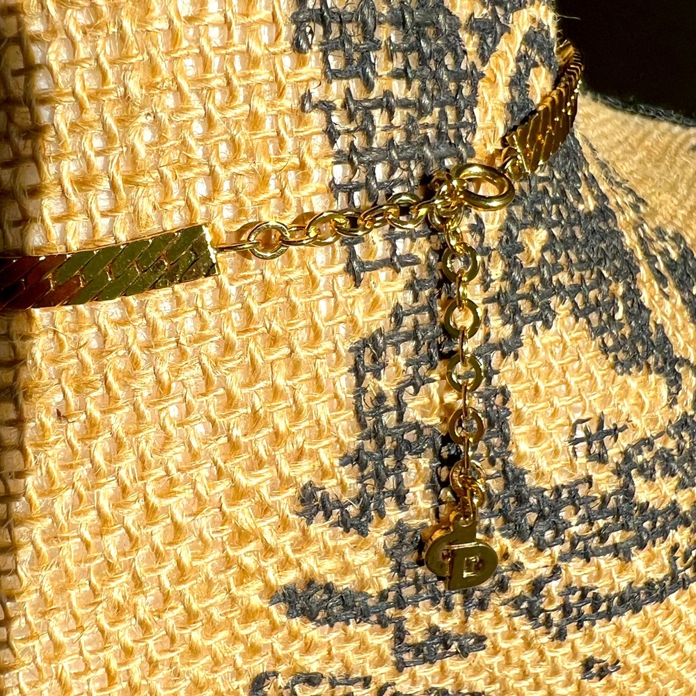 Christian Dior 18K gold plated vintage flat necklace with enamel and crystal - Picture 13 of 16